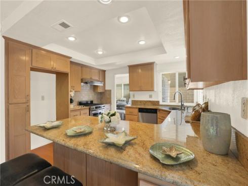 8452 Deepview Drive, Huntington Beach, CA