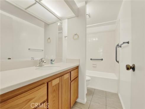 8452 Deepview Drive, Huntington Beach, CA