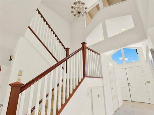 8452 Deepview Drive, Huntington Beach, CA