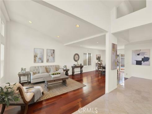 8452 Deepview Drive, Huntington Beach, CA
