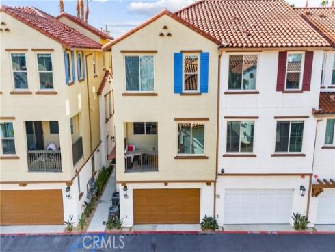 7270 Crystal Drive , Huntington Beach, CA