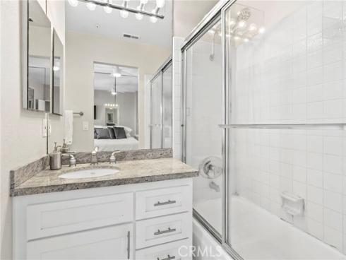 2000 Pacific Coast 102 , Huntington Beach, CA