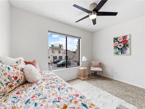 17883 Pollard Lane 58 , Huntington Beach, CA