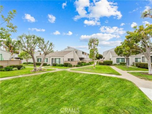 17883 Pollard Lane 58 , Huntington Beach, CA