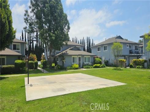 16408  Vista Roma  CI116  Circle, Huntington Beach, CA