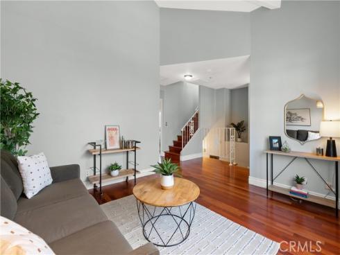 18731 Chapel Lane, Huntington Beach, CA