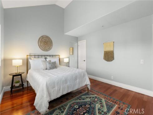 18731 Chapel Lane, Huntington Beach, CA