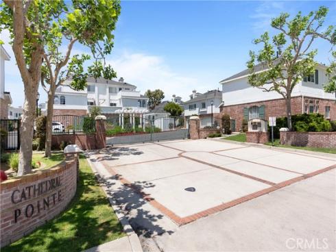 18731 Chapel Lane, Huntington Beach, CA