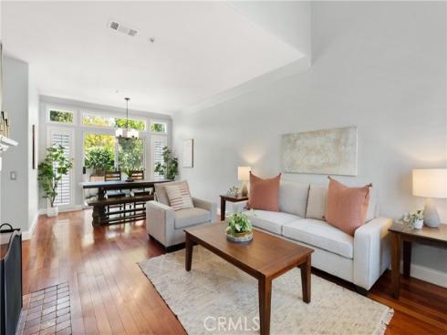 18731 Chapel Lane, Huntington Beach, CA