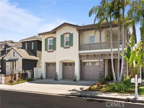 19139 Chandon Lane, Huntington Beach, CA