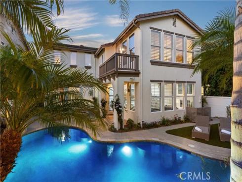 19139 Chandon Lane, Huntington Beach, CA