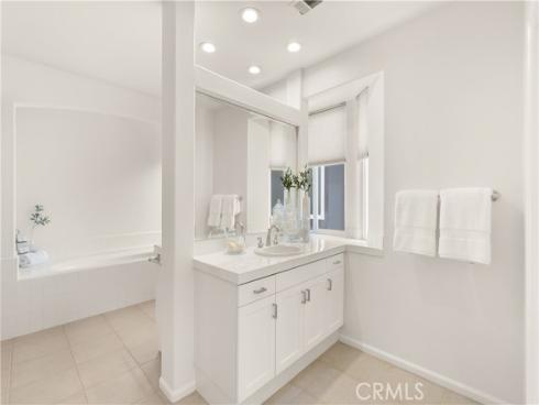 19139 Chandon Lane, Huntington Beach, CA