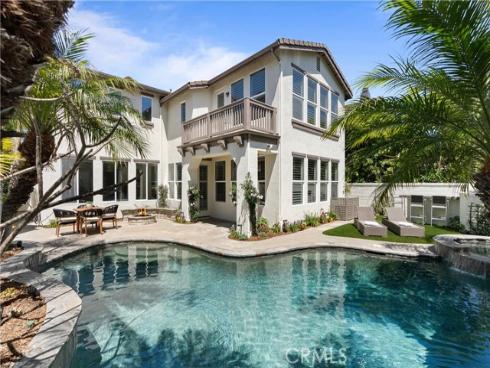 19139 Chandon Lane, Huntington Beach, CA