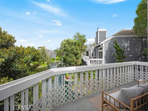 20092 Bayfront 206 Lane, Huntington Beach, CA