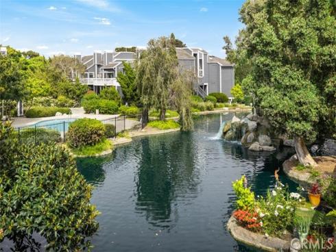 20092 Bayfront 206 Lane, Huntington Beach, CA