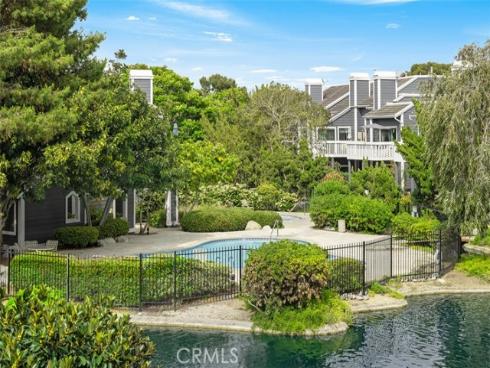 20092 Bayfront 206 Lane, Huntington Beach, CA