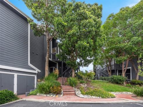 20092 Bayfront 206 Lane, Huntington Beach, CA