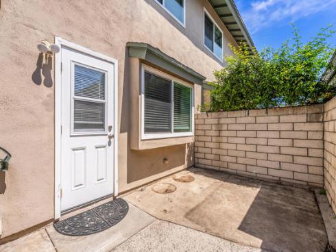4731 Arena Ci112 Circle, Huntington Beach, CA