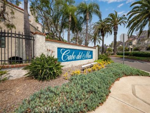 17202 Corbina 206 Lane, Huntington Beach, CA