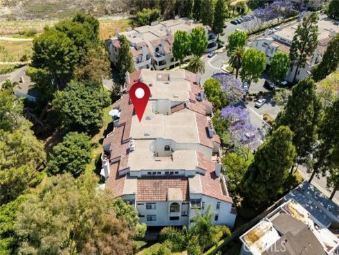 17202 Corbina 206 Lane, Huntington Beach, CA