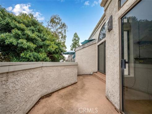 17202 Corbina 206 Lane, Huntington Beach, CA