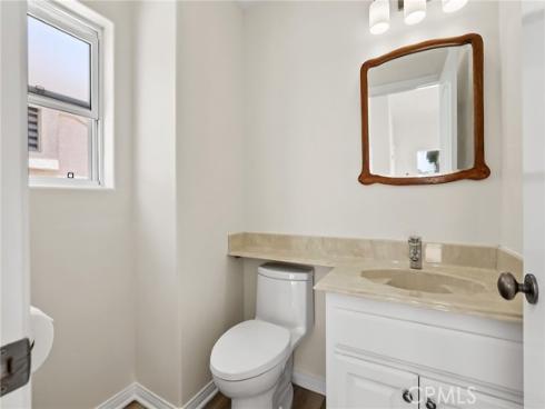 326 6th Street, Huntington Beach, CA