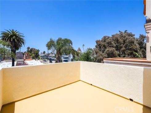 326 6th Street, Huntington Beach, CA