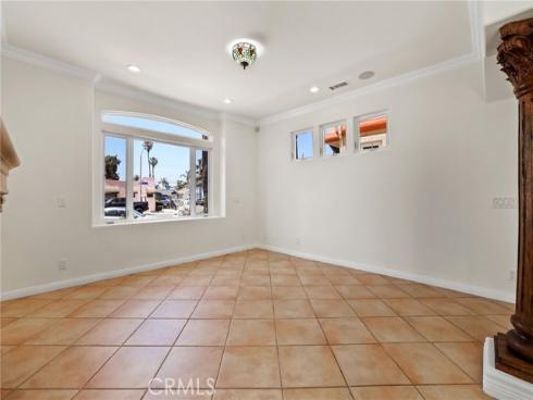 326 6th Street, Huntington Beach, CA