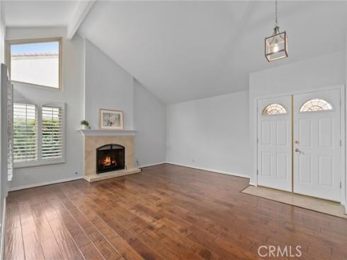 18301 Gum Tree Lane, Huntington Beach, CA