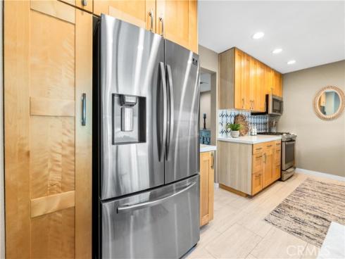 18743 Club Lane, Huntington Beach, CA