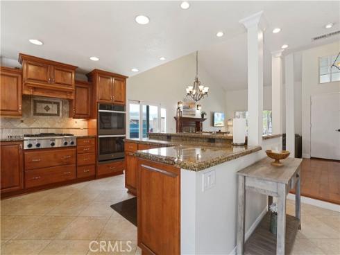 17882 Hallcroft Lane, Huntington Beach, CA