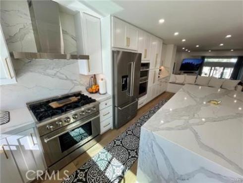 19315 Brooktrail Lane, Huntington Beach, CA