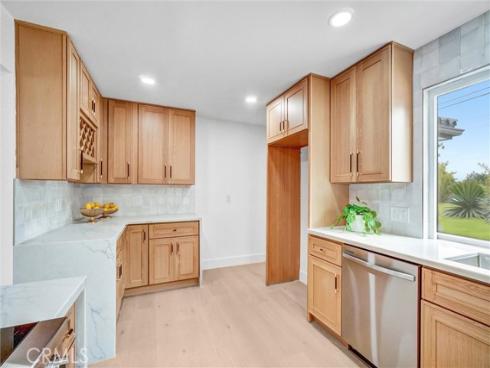 9171 Regatta Drive , Huntington Beach, CA