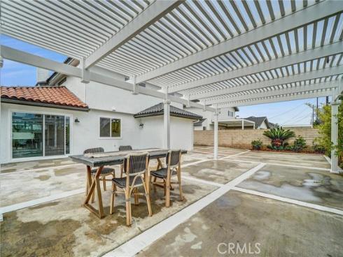 9171 Regatta Drive , Huntington Beach, CA