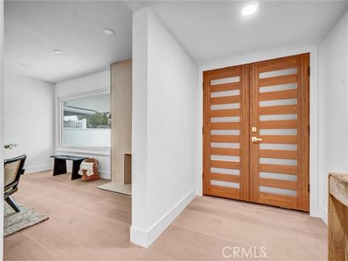 9171 Regatta Drive , Huntington Beach, CA