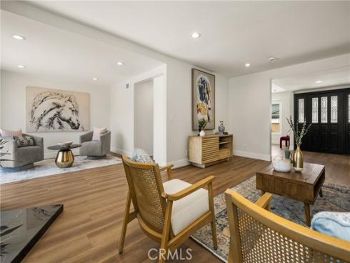 9802 Effingham Drive , Huntington Beach, CA