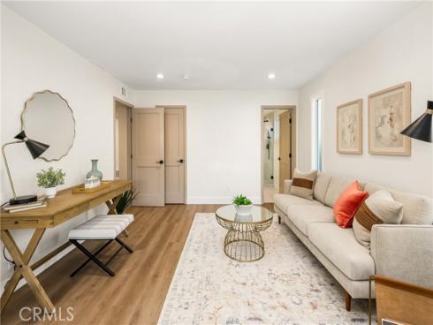 9802 Effingham Drive , Huntington Beach, CA