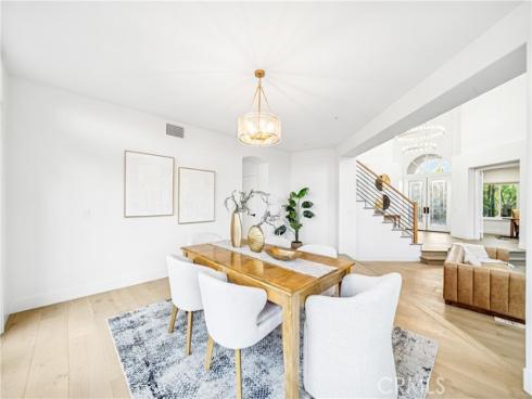 6692 Alamitos Circle, Huntington Beach, CA