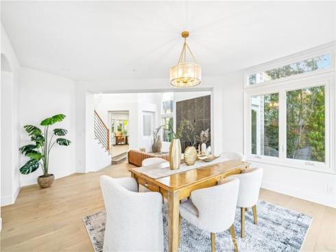 6692 Alamitos Circle, Huntington Beach, CA