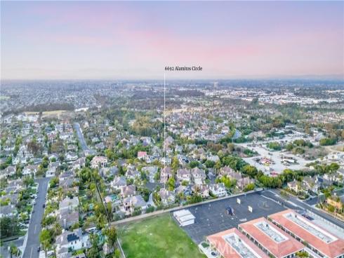 6692 Alamitos Circle, Huntington Beach, CA