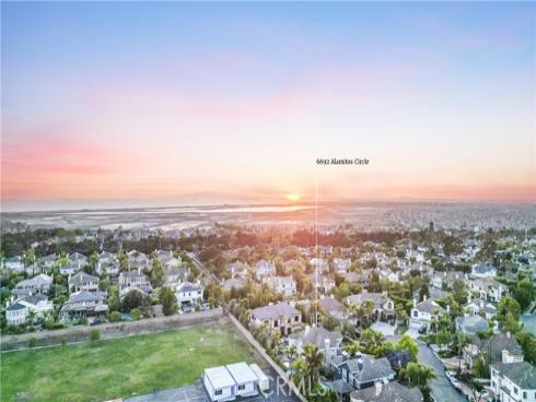 6692 Alamitos Circle, Huntington Beach, CA