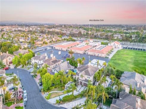 6692 Alamitos Circle, Huntington Beach, CA
