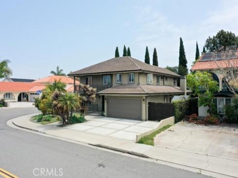21822 Seacrest Lane, Huntington Beach, CA