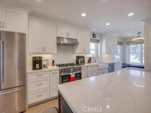 627 7th Street, Huntington Beach, CA