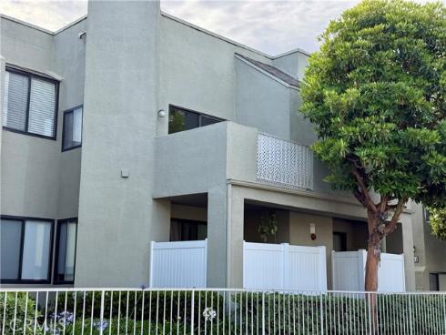 17661 Sergio CI103 Circle, Huntington Beach, CA