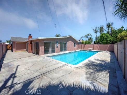 19342 Salmon Lane, Huntington Beach, CA