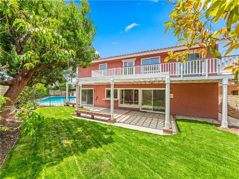 19332 Evening Hill Drive, Huntington Beach, CA