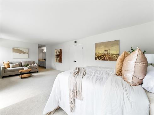 19332 Evening Hill Drive, Huntington Beach, CA