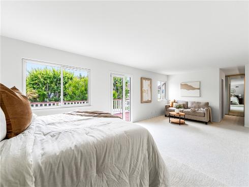 19332 Evening Hill Drive, Huntington Beach, CA