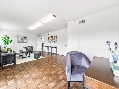 19332 Evening Hill Drive, Huntington Beach, CA